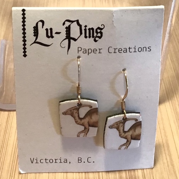 Handmade earrings from Victoria, BC - Picture 1 of 2